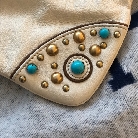 Miu Miu white leather shoulder bag - Picture 2 of 8